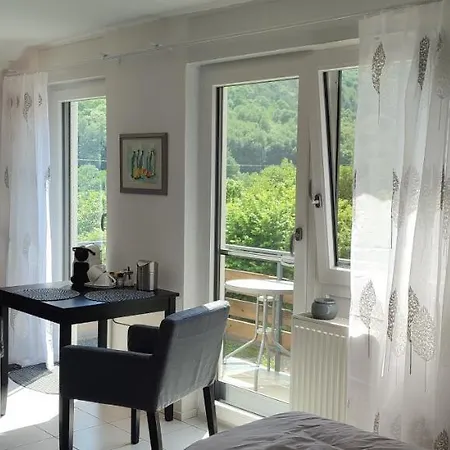 Διαμέρισμα Gaestezimmer Waldblick Leinsweiler